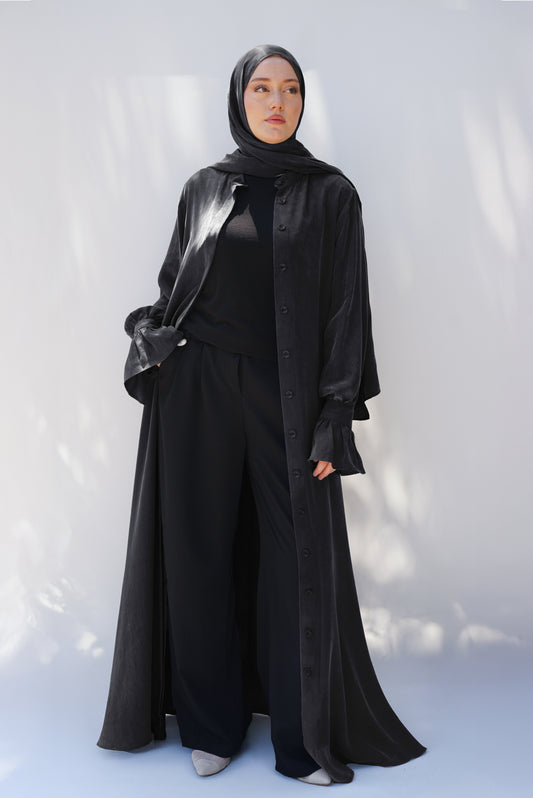 Siyah Sırt Büzgü Detaylı İpek Cupro Ferace - Timeless Touch Serisi