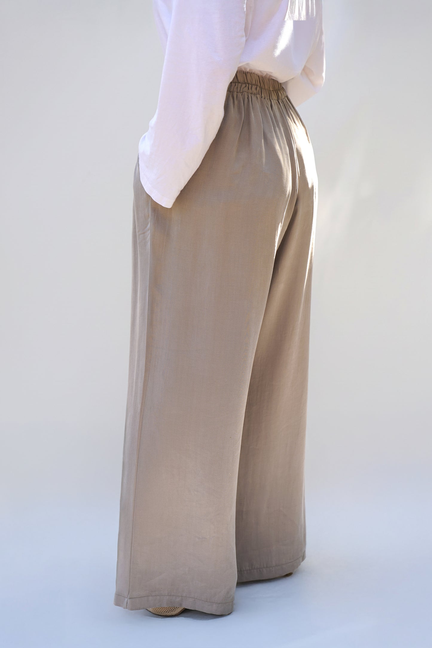 Bej İpek Cupro Geniş Pantolon