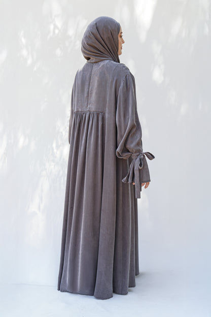 Gri Bağlama Detaylı İpek Cupro Elbise - Timeless Touch Serisi